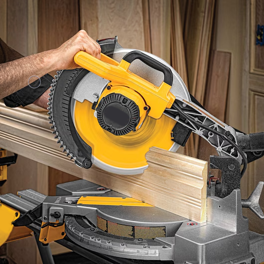 DEWALT DW3128 12" (305mm) 60-Tooth Wood Finishing Circular Saw Blade